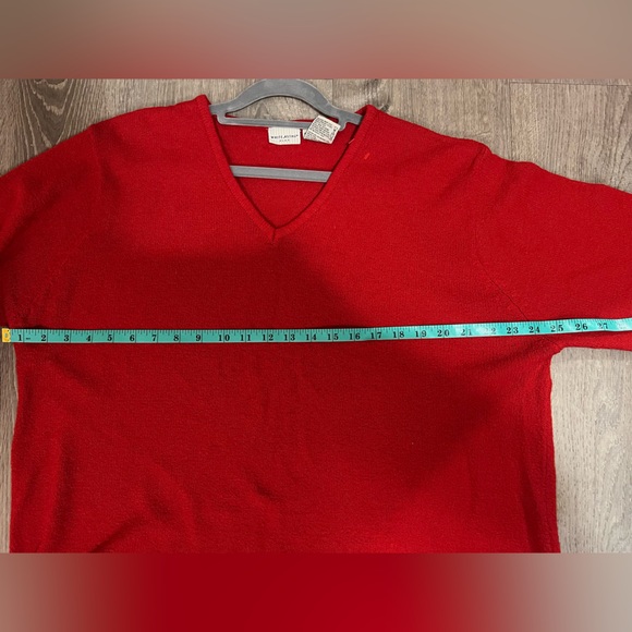 White Stag Red V-Neck Sweater - Picture 3 of 3